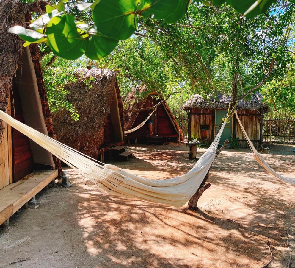 La Aldea Holbox Cabanas Y Camping Esterno foto