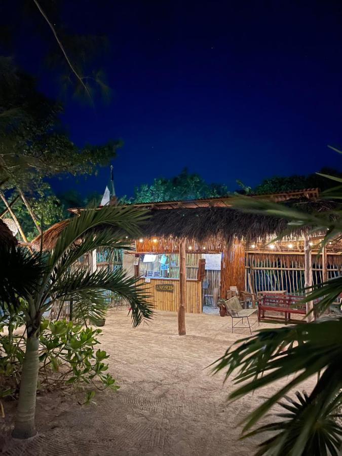 La Aldea Holbox Cabanas Y Camping Esterno foto