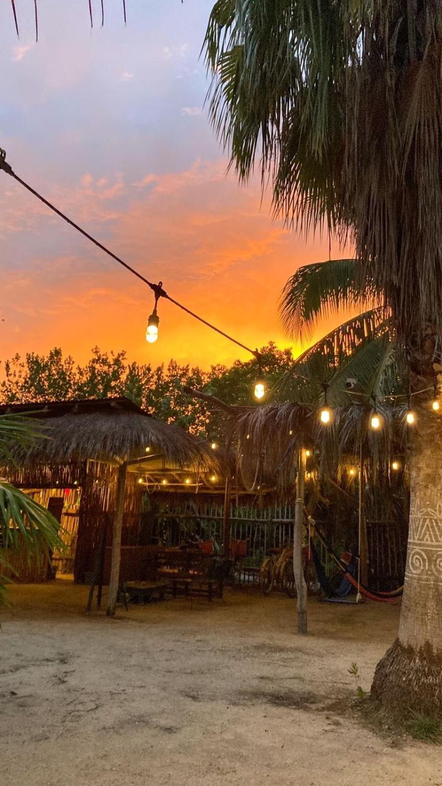 La Aldea Holbox Cabanas Y Camping Esterno foto