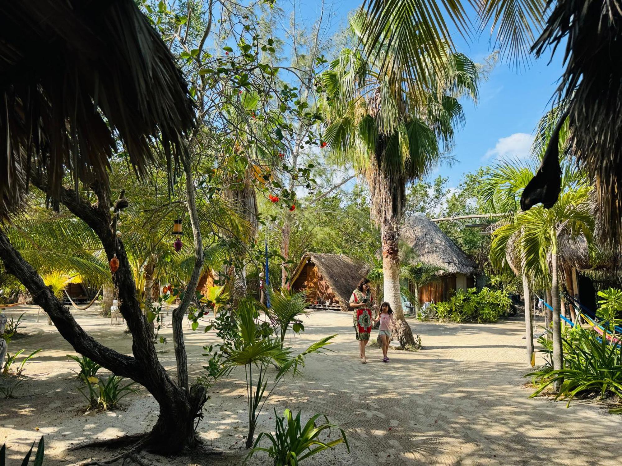 La Aldea Holbox Cabanas Y Camping Esterno foto